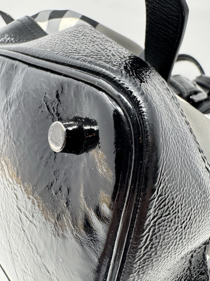 Vintage Burberry Black & Gray Plaid Beat Large Satchel Tote Bag Patent Handles - Image 4 of 4