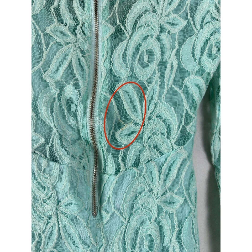 Mini Vestido Guess By Marciano Talla S Floral Crochet Encaje Cuello Alto Vaina Verde Foto 2 de 4