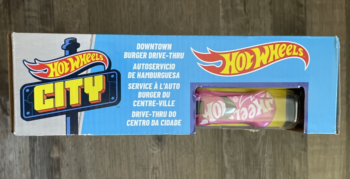 HOT WHEELS CITY Downtown Burger Drive-Thru SEALED MATTEL Netflix  display picture 1