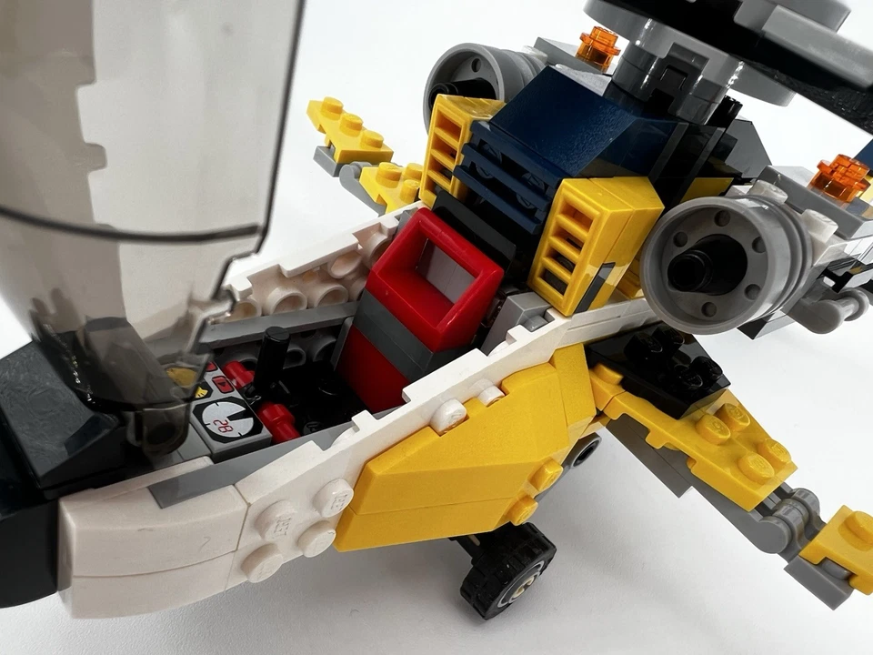 LEGO Creator 31023 Yellow Racers, photo 2 of 5