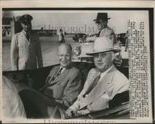 1953 Press Photo Jack Porter rides with President Eisenhower in Harlingen, Texas