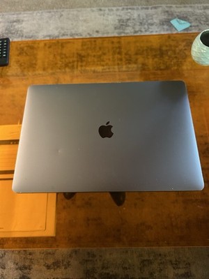 Apple MacBook Pro 16'' i9 2.3GHz 16GB RAM 1TB SSD Retina macOS Tahoe