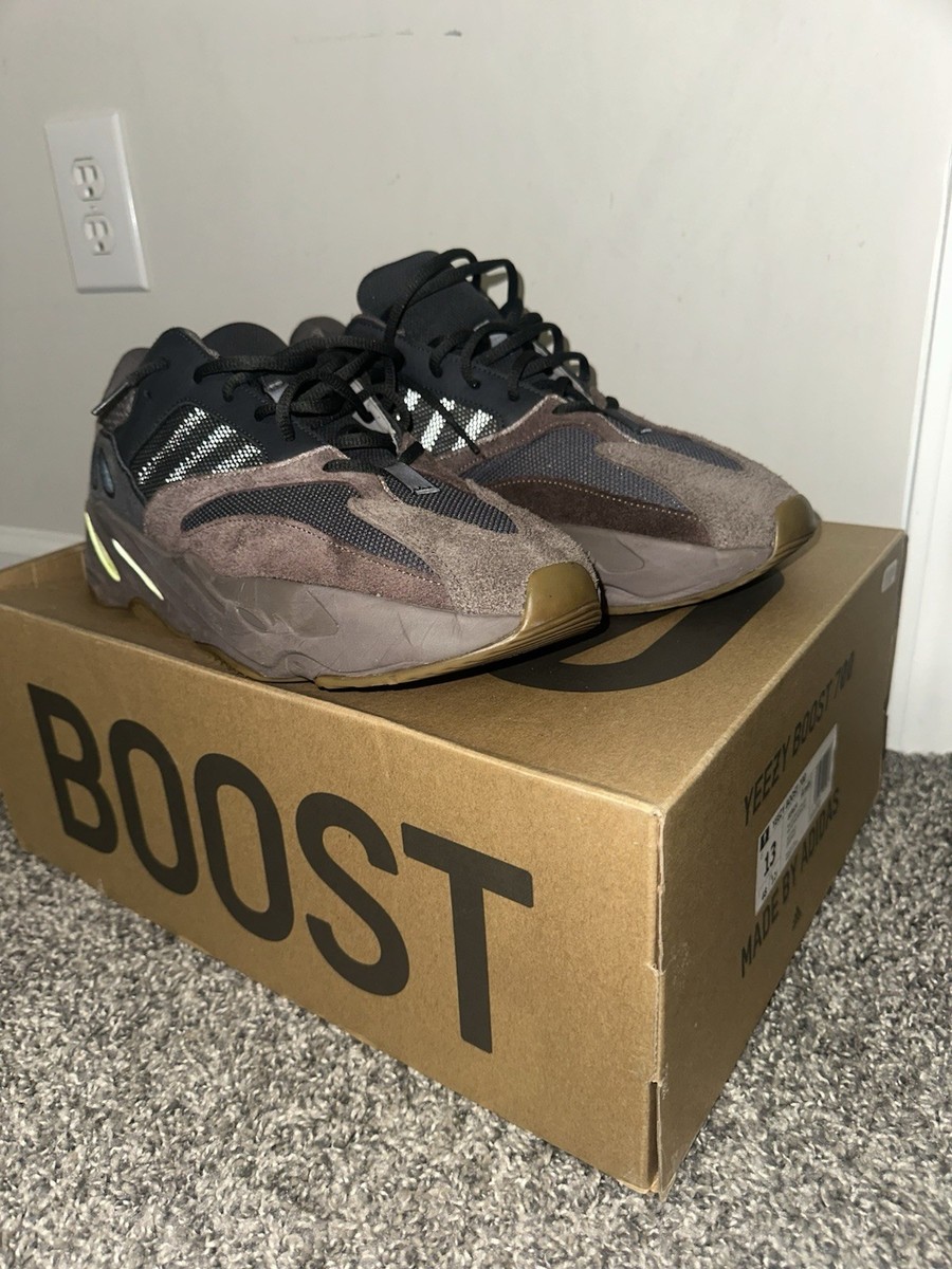 Size Tag Yeezy 700 Mauve Inside Tag Adidas Yeezy Boost 700 Men's