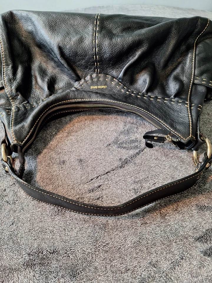 Charles David Slouchy 水饺包 皮革 单肩包 钱包 黑色 骑行者 Grunge 波西米亚 — 第 4/4 张图片