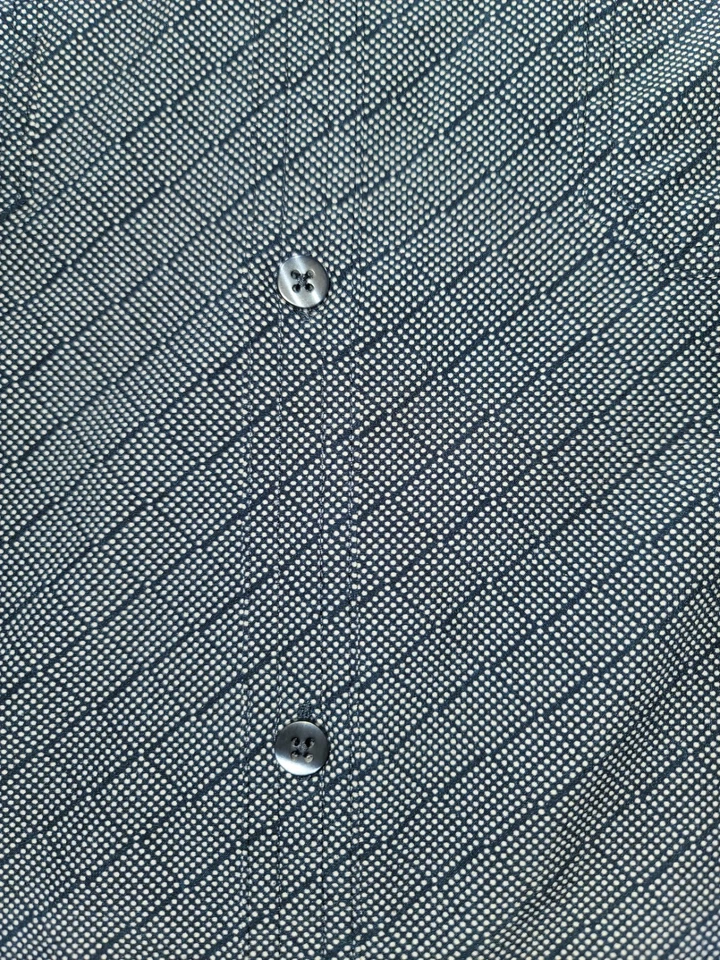 Free Planet Men XL Short Sleeve Button Up Shirt Casual Geo Pattern W/Pockets  - Image 4 of 4