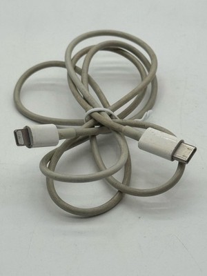Amazon Basics USB-C to Light-ning ABS Charger Cable, MFi, 6 ft, White
