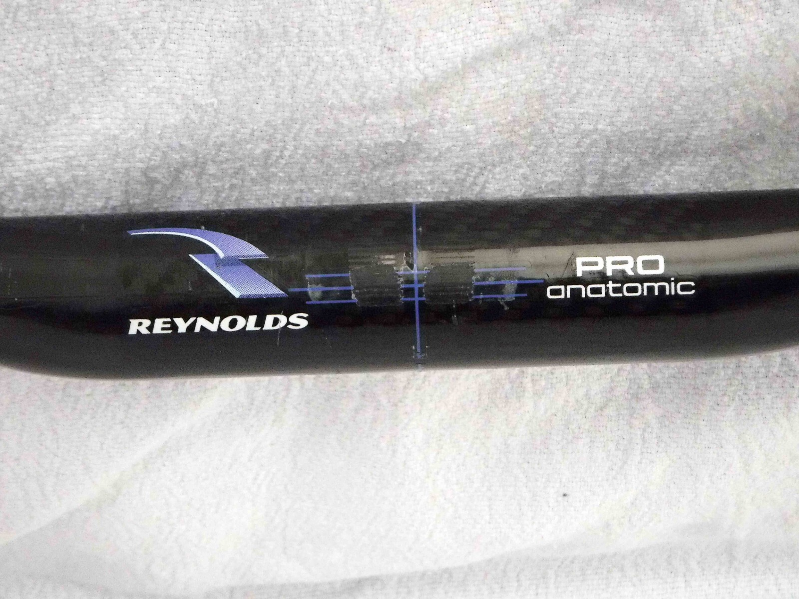 Reynolds Ouzo Pro Anatomic Full Carbon Drop Handlebar 227gr 31.8mm Length: 420mm