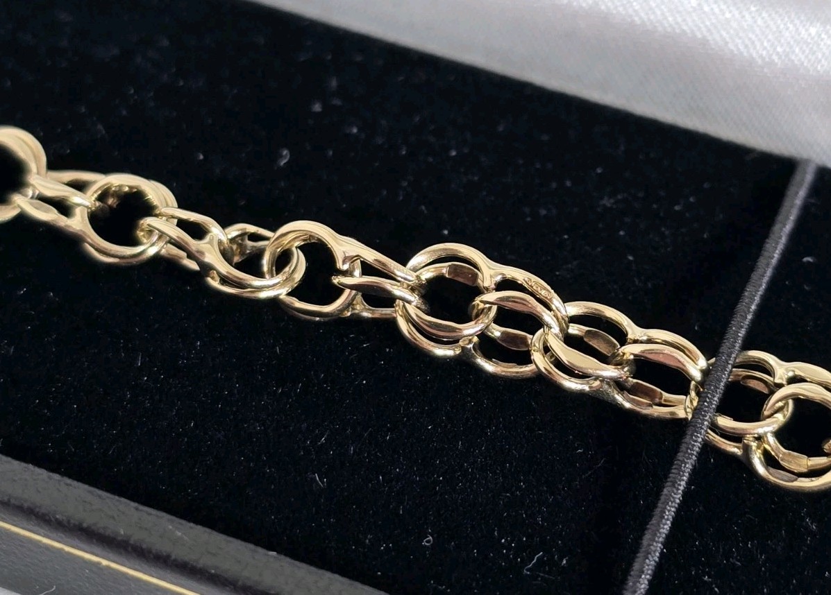 9ct Solid Yellow Gold ID ( Identification ) Brace… - image 24