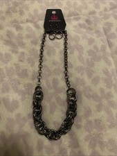 Paparazzi Necklace And Earrings Set new jewelry