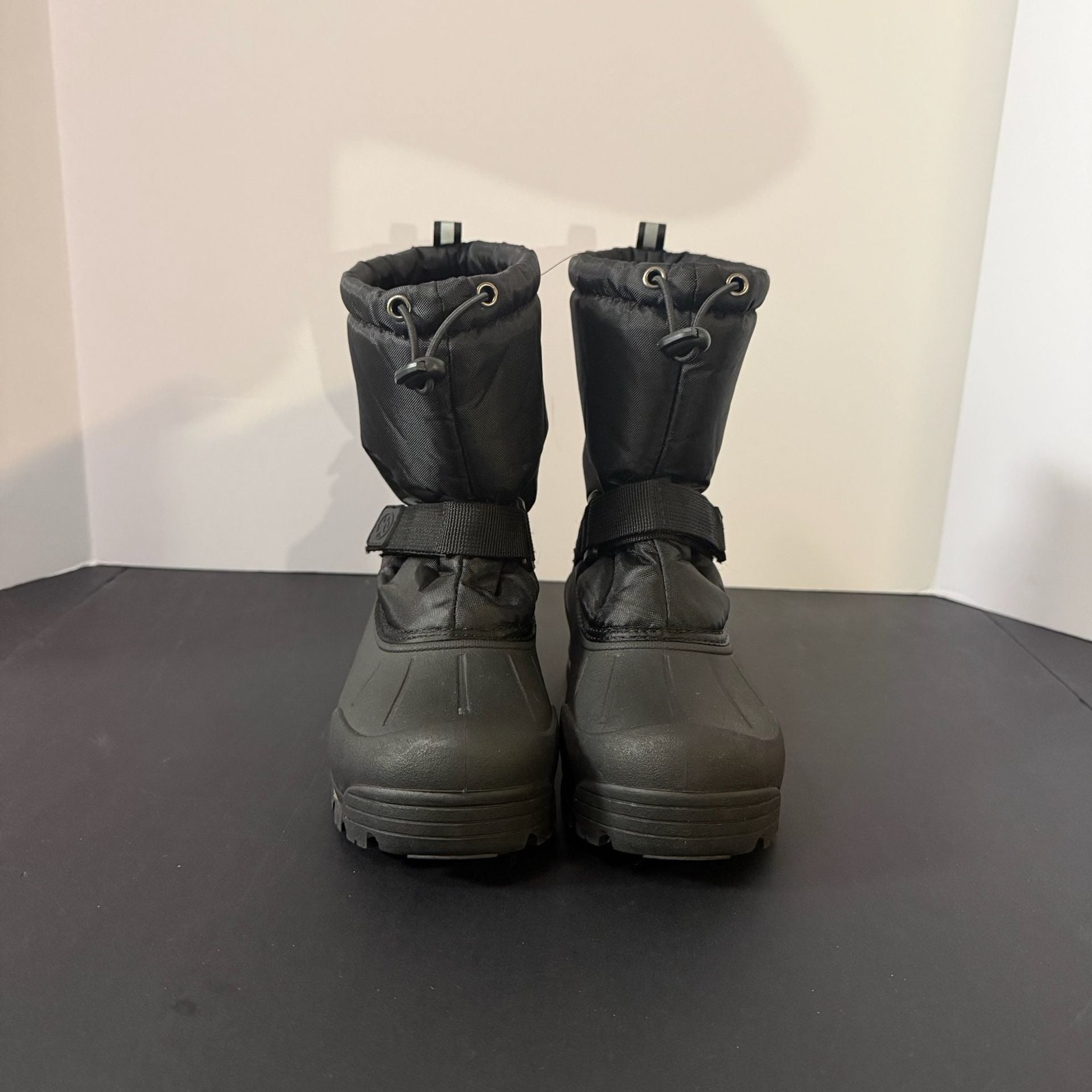 Northside Kids Size 4 Frosty Winter Snow Boots Black 3M Thinsulate Waterproof