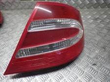 Feu arrière Mercedes 209