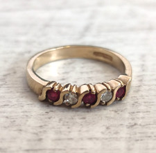 9ct Yellow Gold Ring Ruby & Cubic Zirconia Stone Solid Gold Hallmark Ring Size O