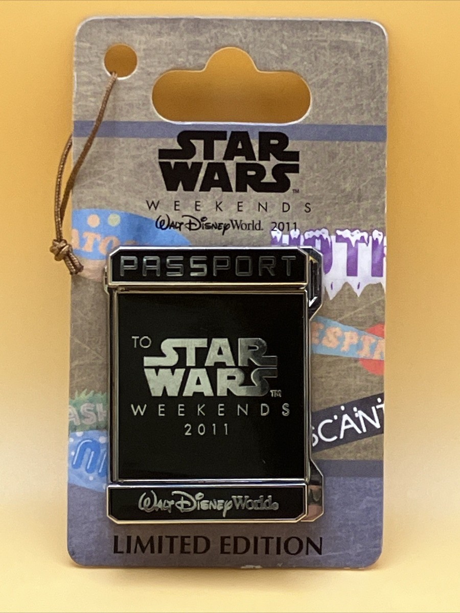 2011 WDW Disney LE 1200 Star Wars Weekends Passport PRINCESS LEIA