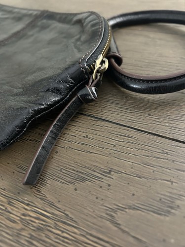 Hobo International Sable Wristlet Black Leather - Picture 3 of 7