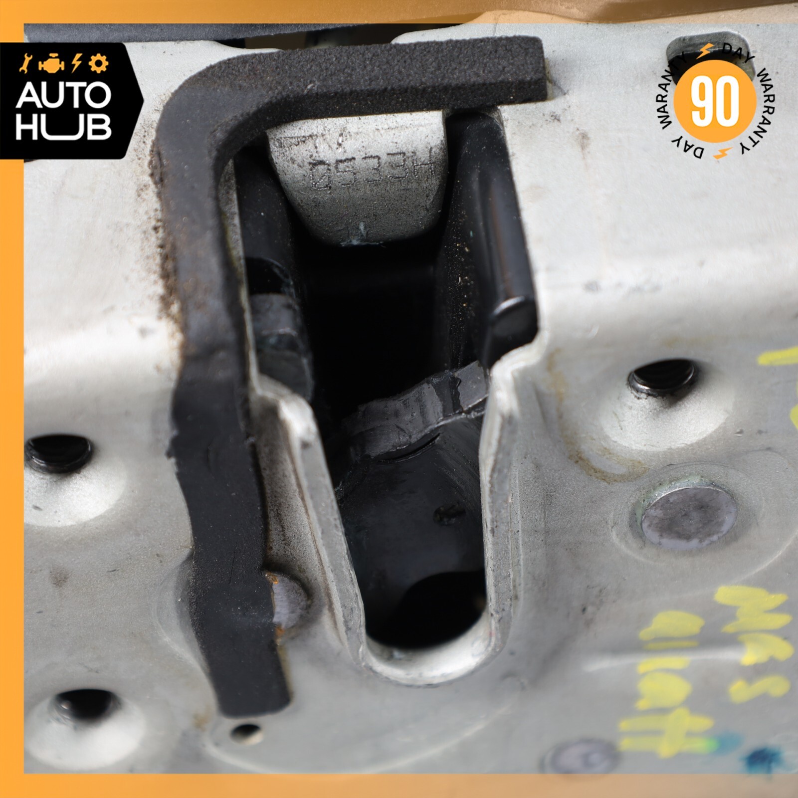 14-16 Maserati Quattroporte M156 Rear Left Side Door Lock Latch Actuator OEM 69k