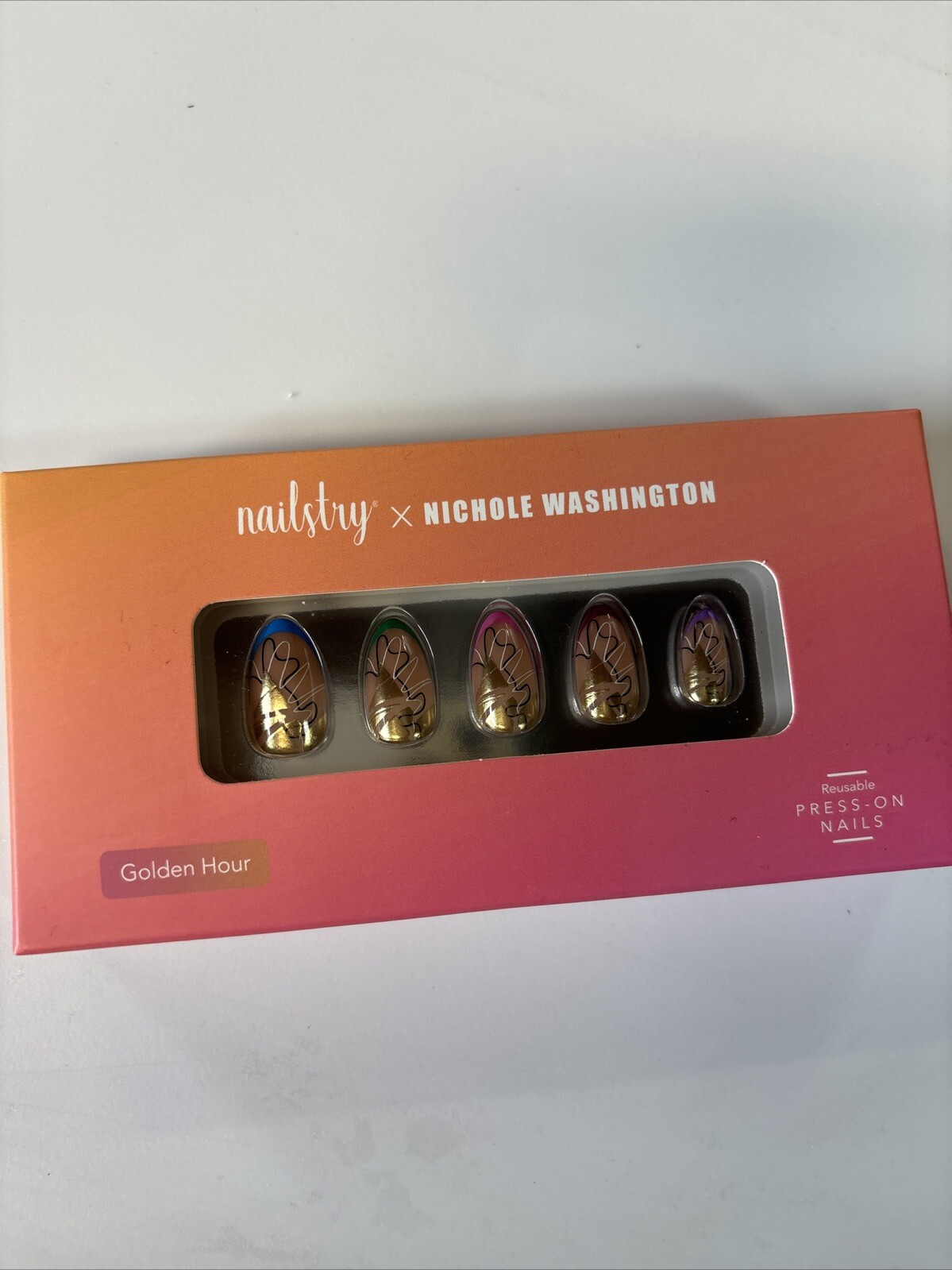 On Nails Medium