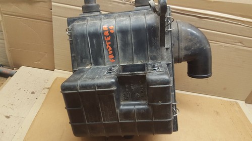 Opel Frontera petrol air filter housing  - Picture 5 of 7