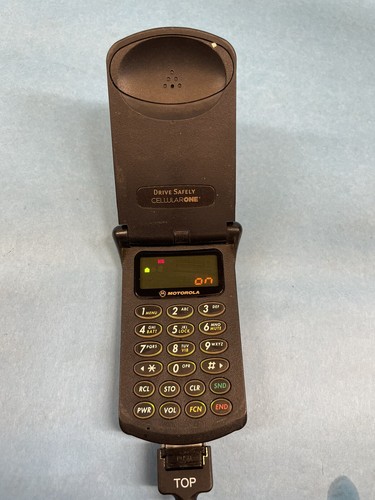 Motorola StarTAC Antique Flip Cell Phone Classic 80209 Star Trek Powers On - Picture 2 of 18