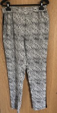 Vero Moda Womens Grey Pattern Trousers Brand New With Tag Size Medium