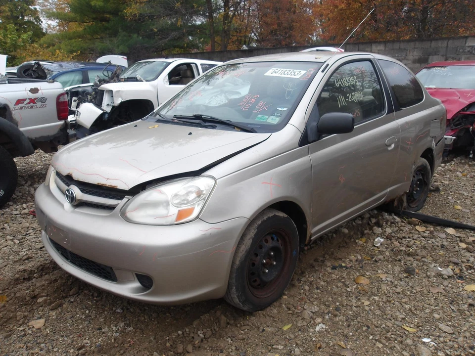 Bomba de dirección asistida usada se adapta a: Toyota Echo Grade C 2003 Foto 4 de 4