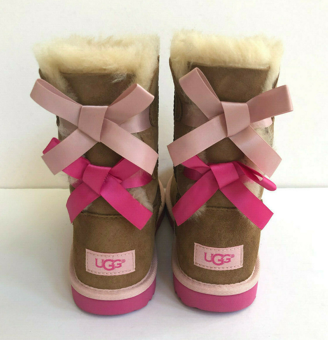 UGG BAILEY BOW II CHESTNUT PINK KID/YOUTH US 4 -will fit Women US 6 /EU 37  /UK 4 | eBay