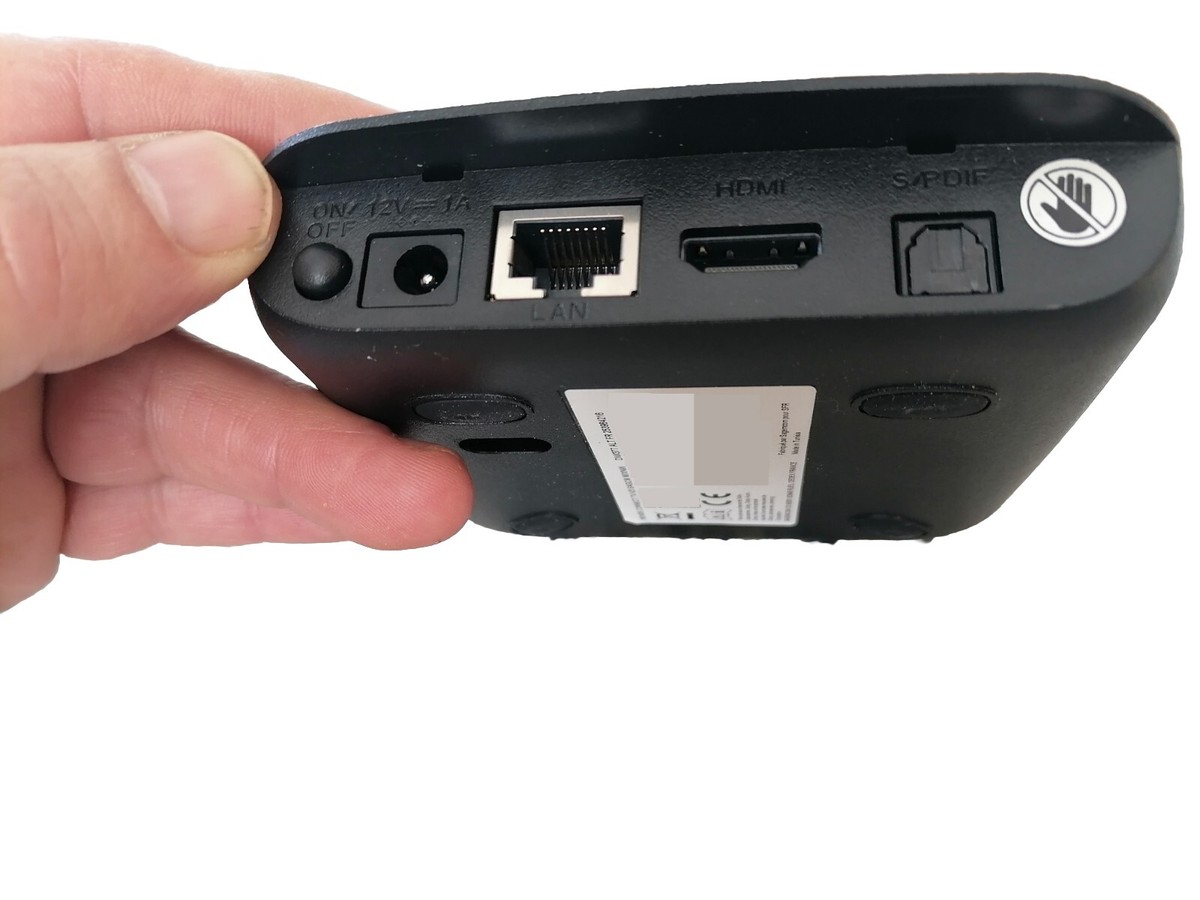 Box Android TV SFR CONNECT V3 - Neuf - Wi-Fi 6, Android TV 11, 16Go/3Go - Envoi Rapide