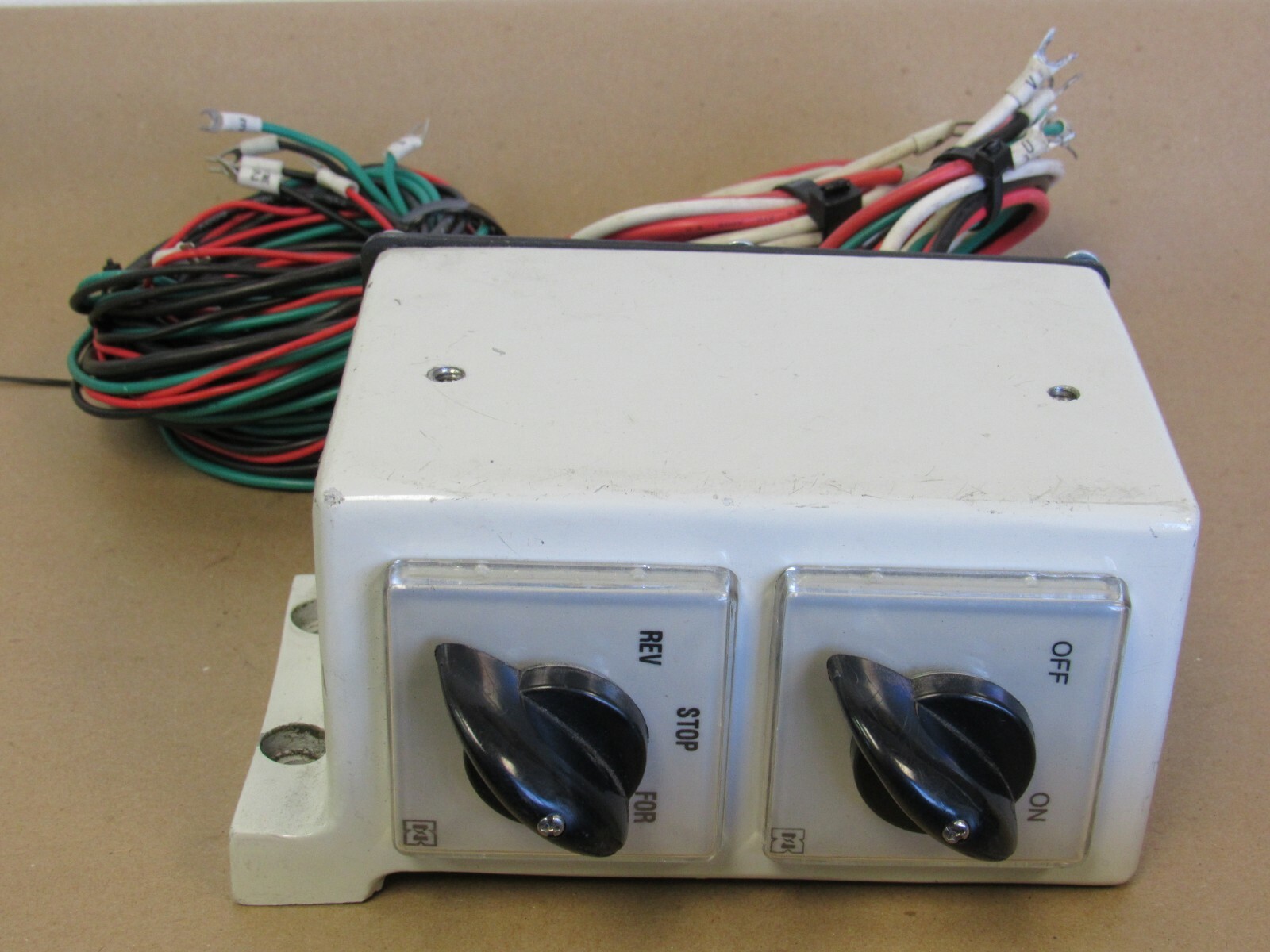 ON/OFF ELECTRICAL BOX WITH CABLES FOR GANESH MILL GMV-3 | eBay