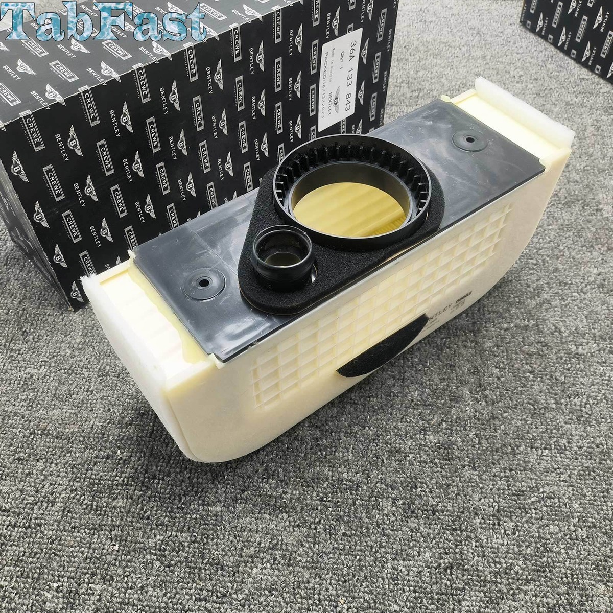 2017-2023 Bentley Bentayga W12 6.0L Air Filter Kit 36A133843 2017-2023 Bentley Bentayga W12 6.0L Air Filter Kit 36A133843