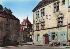 70 LUXURY LES BAINS LA MAISON CARREE ET LA MAISON DU BAILLI