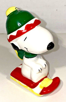 Peanuts SNOOPY on SLED Sledding CERAMIC CHRISTMAS ORNAMENT  1987 Willitts Design