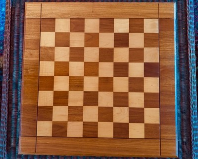 Vintage 1971 Drueke No 63  Walnut & Maple Chessboard 21  square original label