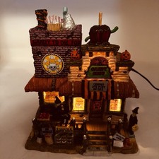 Lemax Spooky Town Trick or Treat Candy Shop H...