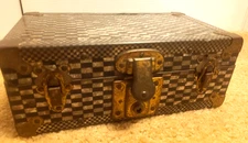 Vintage Antique Checkered Steamer Mini Trunk, Trinket Box, Doll Case, No Key