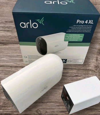 Arlo Pro 4 XL Überwachungskamera Outdoor, Wireless CCTV - Weiß