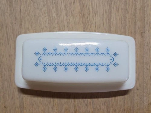 Butter Dish Pyrex Milk White Glass Turquoise Pattern Covered 6 3/4"  Vintage A32