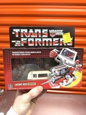 RARE  Original VTG 1984 Transformers Ratchet W  Red Cross Cars Toy Original Box