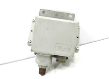 DANFOSS KPS 33 PRESSURE CONTROL SWITCH 060-3103