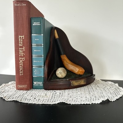 Vintage Golf Club Bookends - History Craft. EC evolution of sports equipment