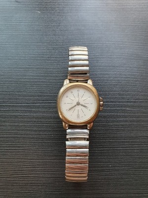 Vintage Unique Stefanel Women's Quartz Italian Water Resistant Watch