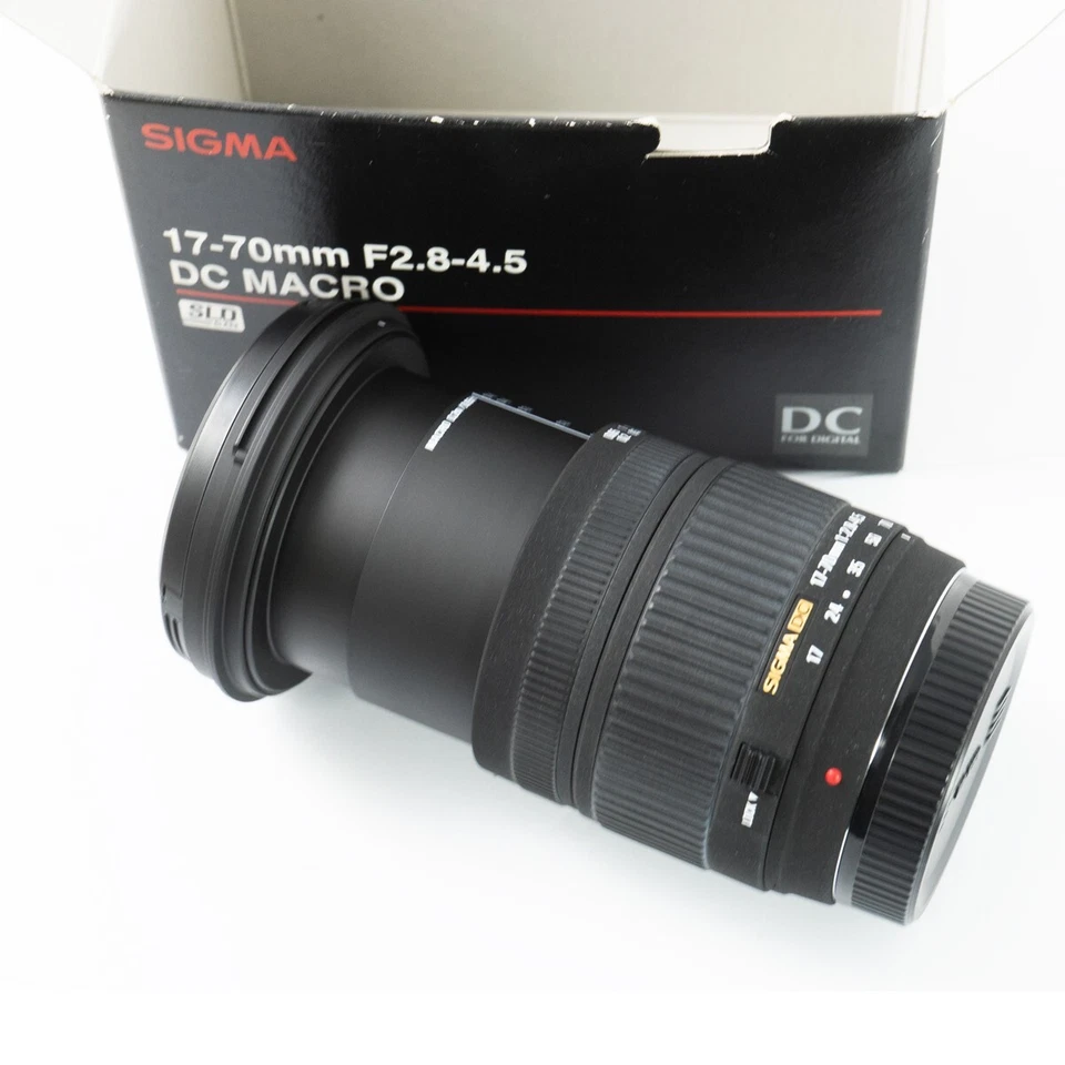 [Unused] Sigma 17-70mm f/2.8-4.5 DC IF Macro Lens for Sony A-Mount - Image 2 of 4