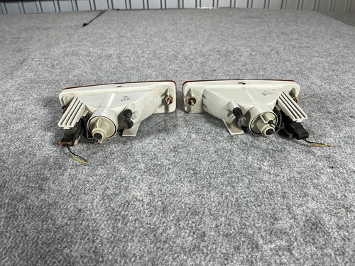 87-91 MK8 U12 BLUEBIRD EU12 NISSAN OEM JDM RHD FRONT BUMPER TURN SIGNAL LIGHTS - Picture 15 of 17