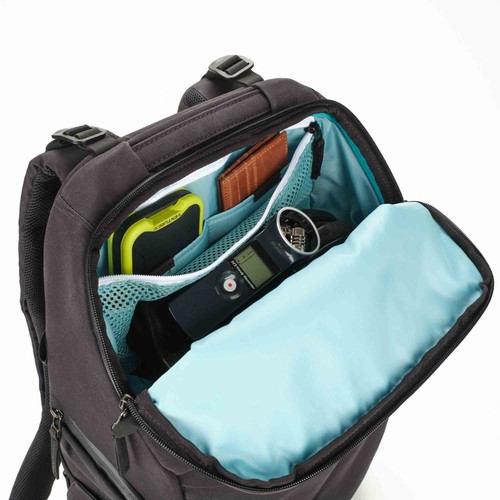 Shimoda Urban Explore 30 (Anthracite) Backpack for Urban Creators - Picture 8 of 9
