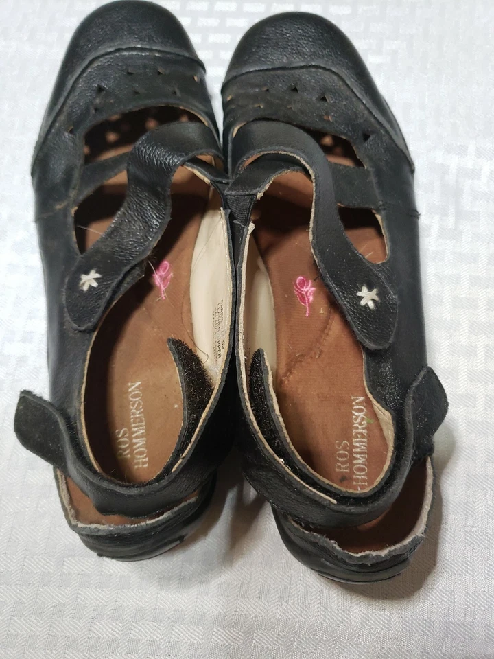 Ros Hommerson "Carrie" Talla 7.5 M Negro Mary Jane Correa Cruzada Plana Cuero Foto 4 de 4