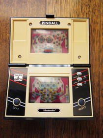 NINTENDO Pinball Game and Watch in Excellent Condition (PB-59) 1983