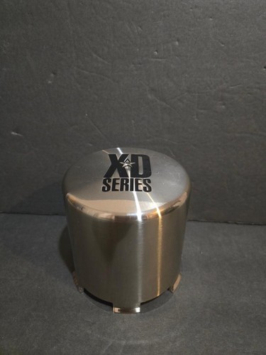 NEW ONE KMC XD SERIES 100136 F108-23 CHROME WHEEL PUSH THROUGH CENTER CAP - Picture 1 of 4
