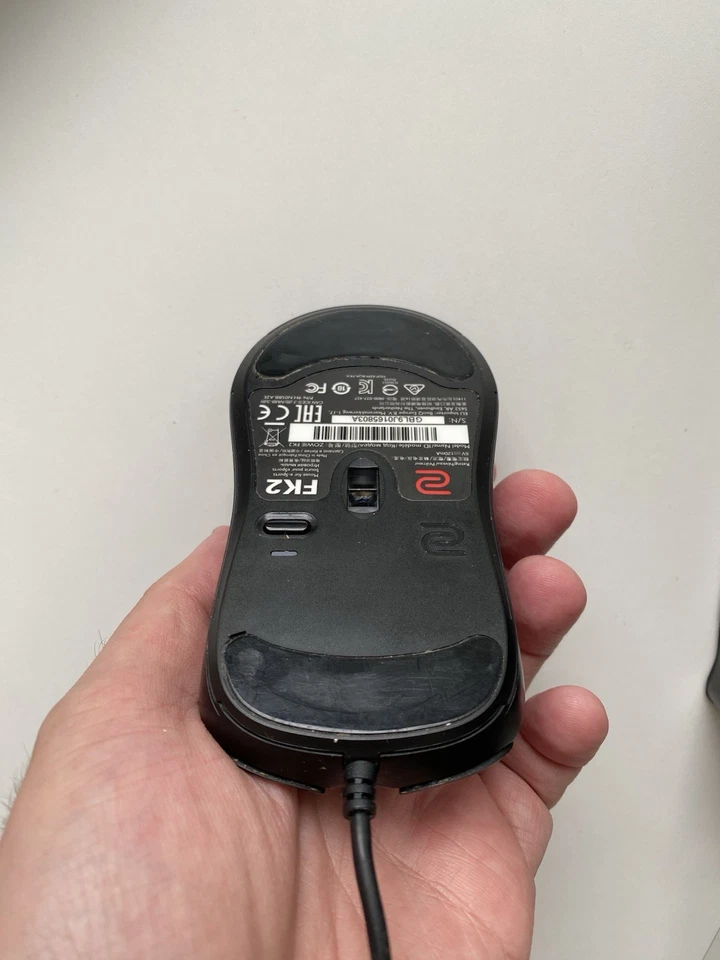 BenQ Zowie FK2 Gaming Mouse 3200 Dpi, Ambidextrous, Medium - vom Nichtraucher - Bild 2 von 4