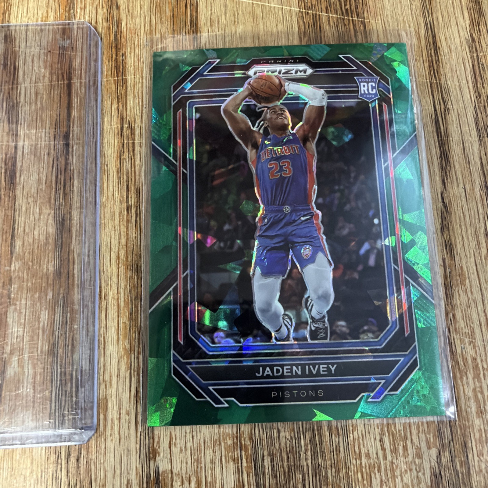 Jaden Ivey 2022-23 Panini Prizm #256 Green Ice Prizm RC Marks On Back 🔥