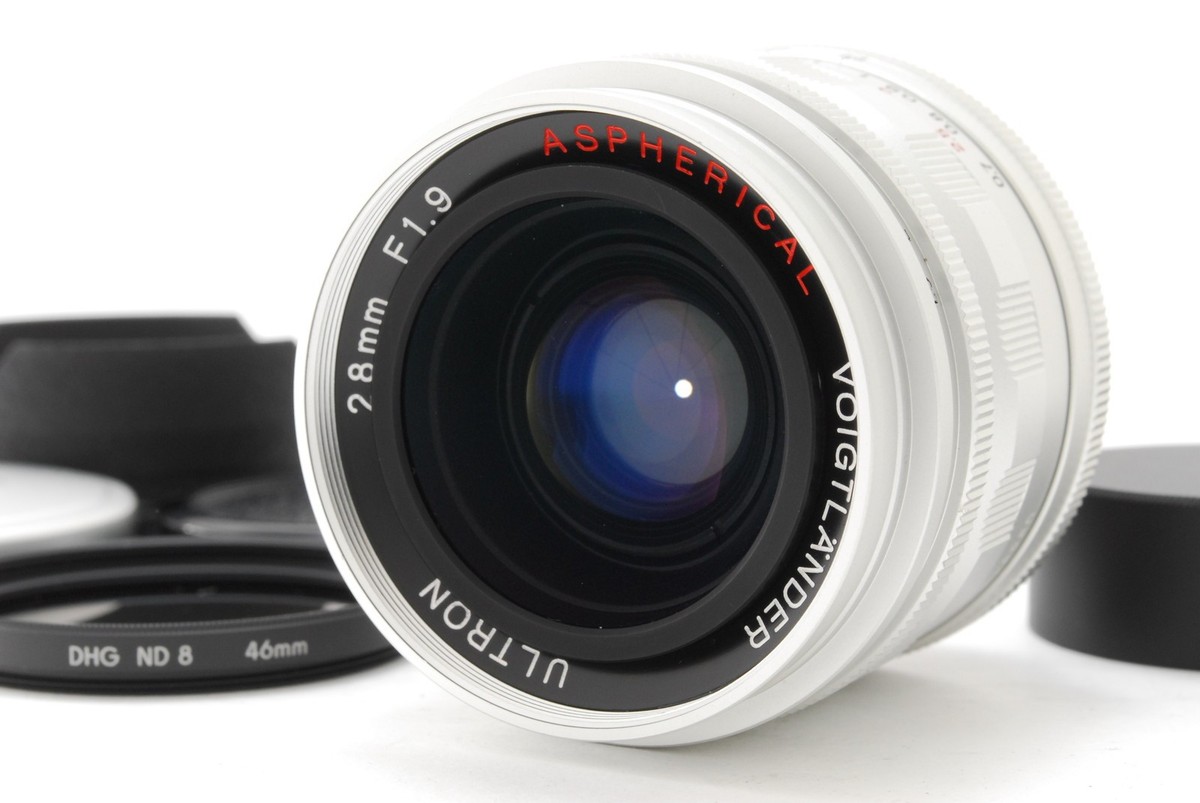 Voigtländer Ultron 28mm f1.9 Aspherical NEAR MINT* Voigtlander Ultron 28mm f/1.9 Asperical Black L39