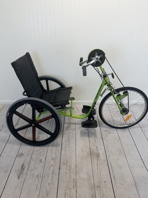 16  W Seat Quickie Shadow Mach 2 handcycle 3 speed Hand Cycle