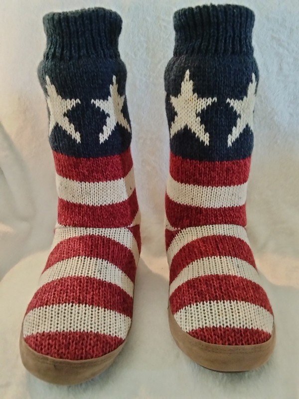 Muk Luks Americana Women's Large Bootie Slippers Shoes Stars & Stripes July 4th